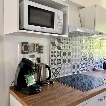 Сasa de vacaciones Petit Nid Douillet Avec Parking Privé *