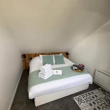 Petit Nid Douillet Avec Parking Privé *